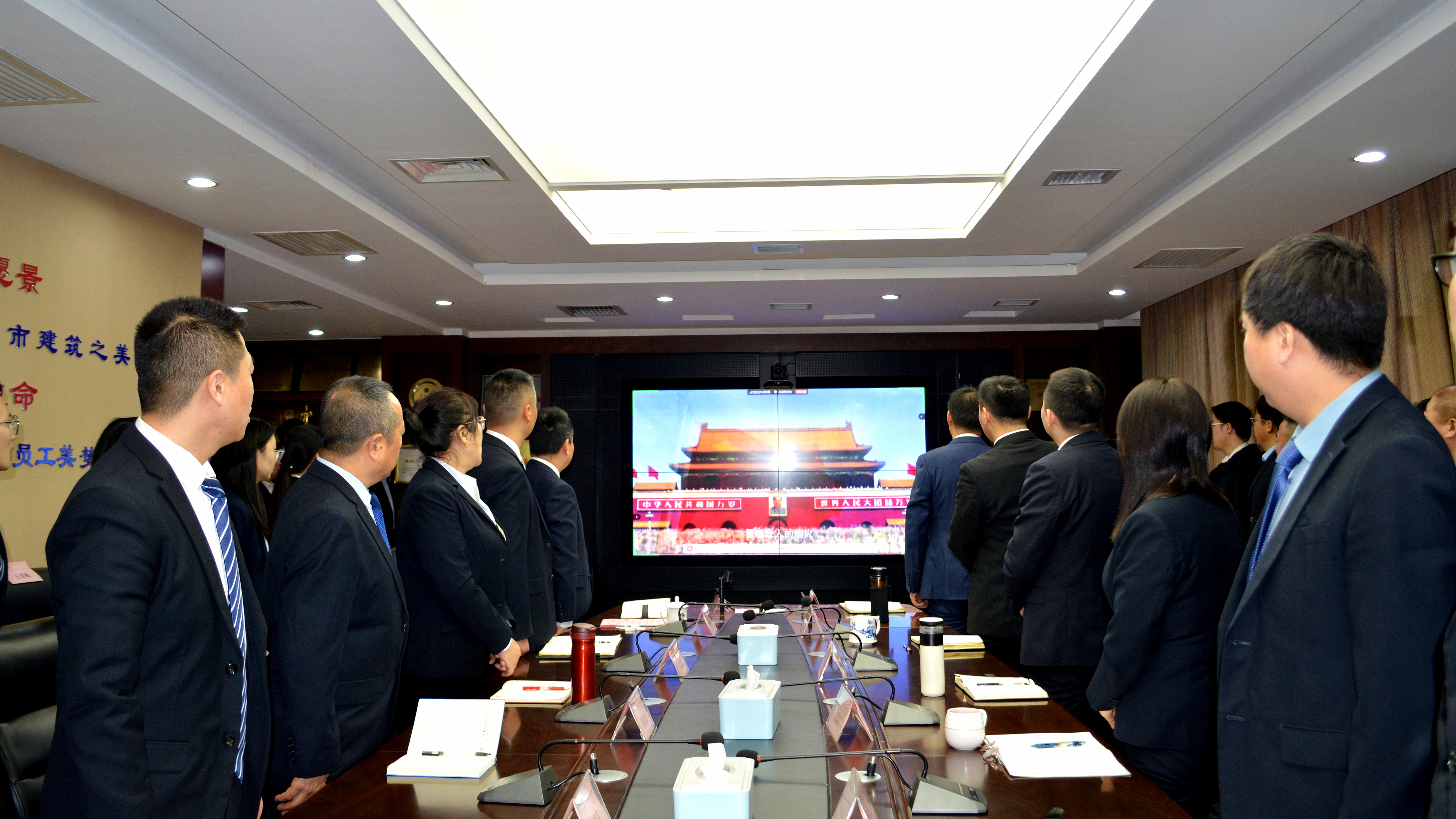 67c7ec84bac4e.jpg 升國旗_副本.jpg