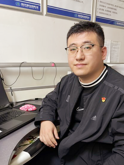 6807438eaee04.png 邵.png